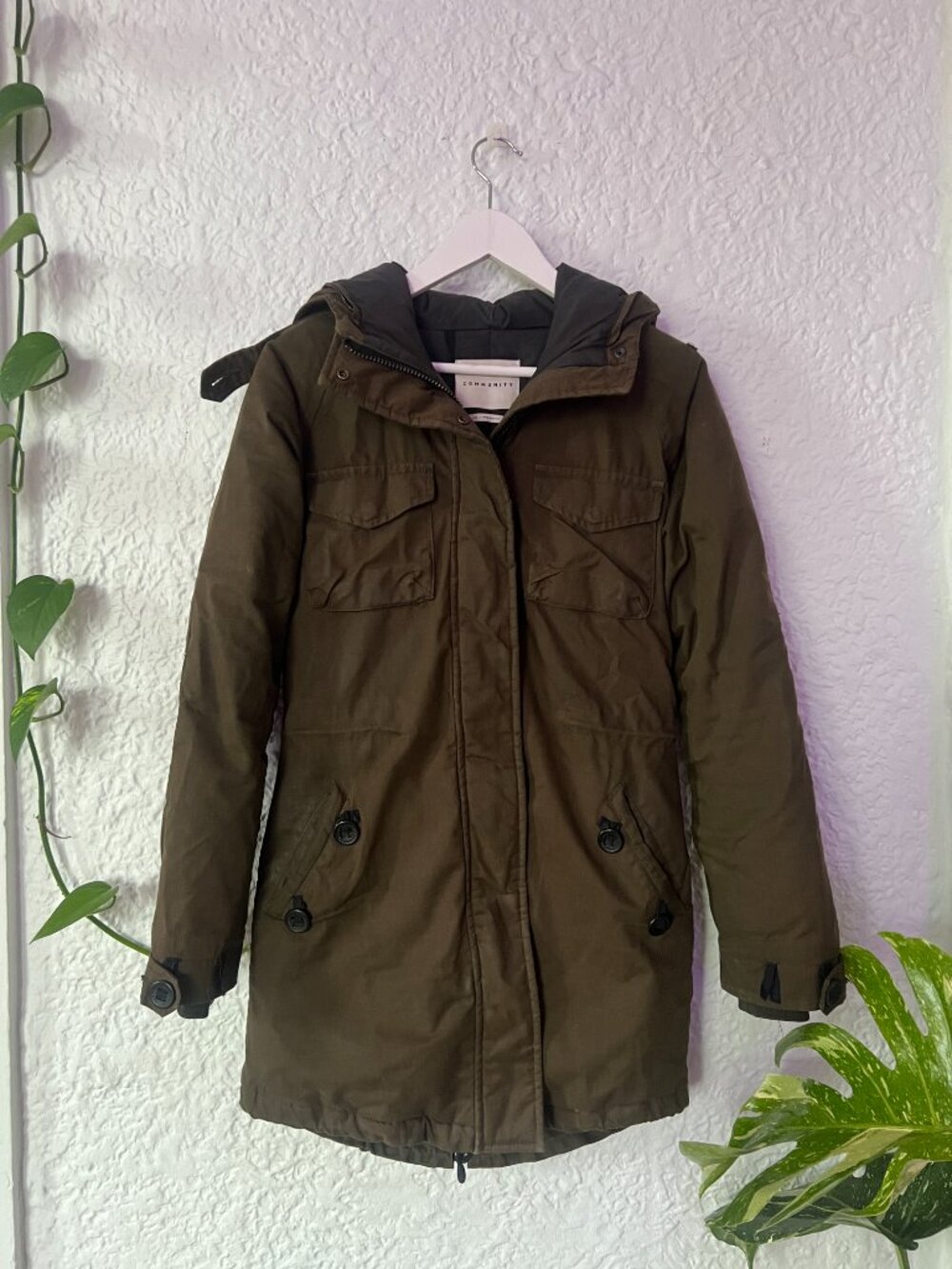 Aritzia Community Paradigm Parka Army Green